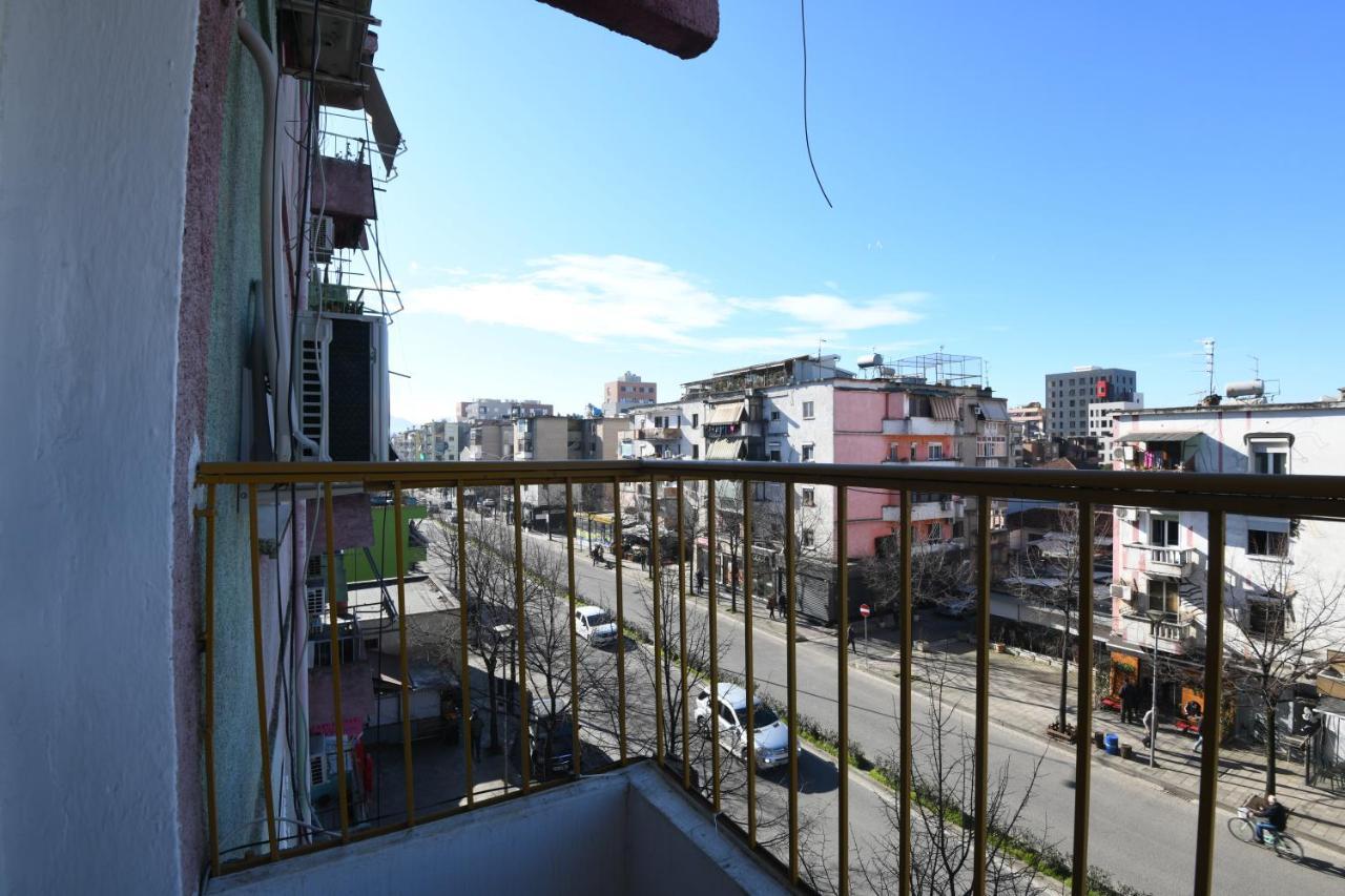 Rondine Studio Apartment Τίρανα Εξωτερικό φωτογραφία