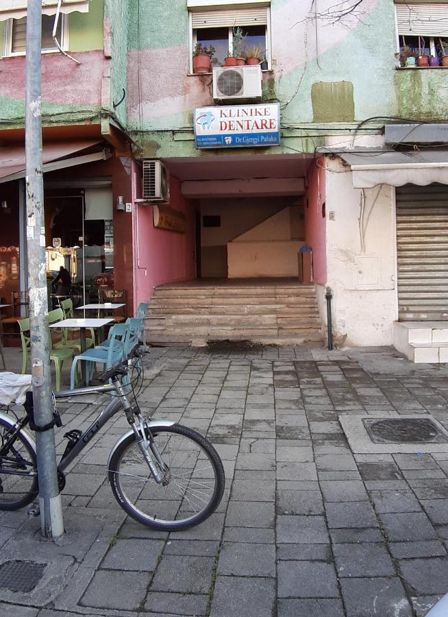 Rondine Studio Apartment Τίρανα Εξωτερικό φωτογραφία